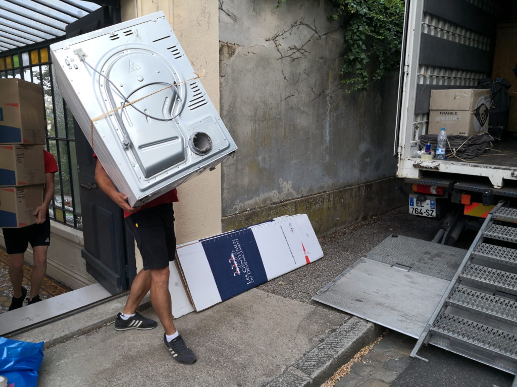 comment porter une machine à laver